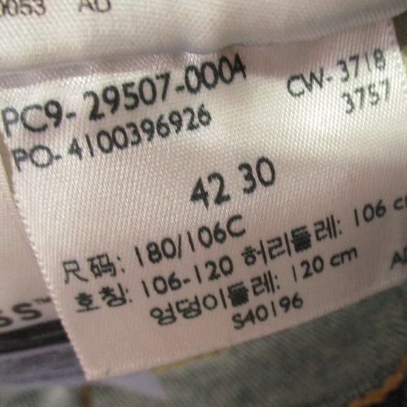 Levi's Jeans Men's 43x28 Dark Wash 502 Taper Fit Flex Denim - Picture 8 of 8